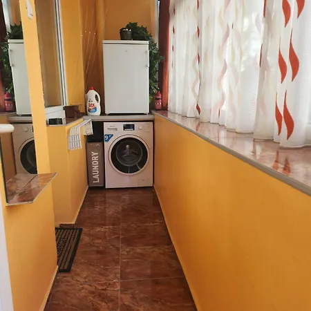 7a Cozy Affordable Oasis *